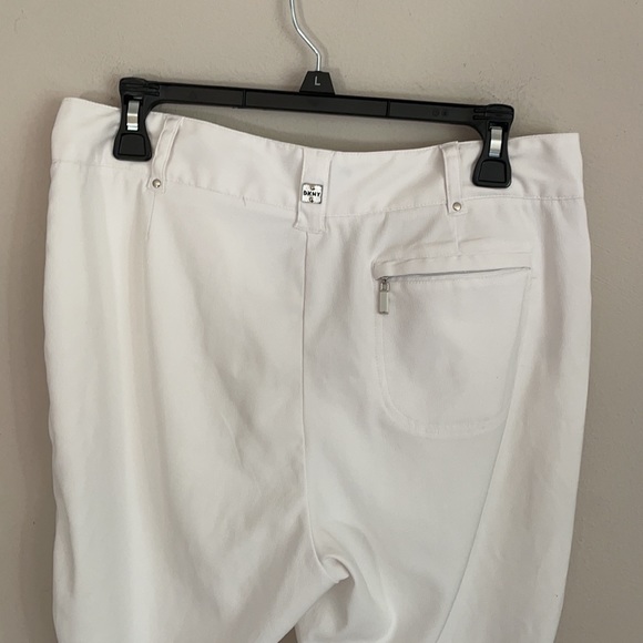 DKNY GOLF Capris Length Pants 8 - Picture 7 of 9